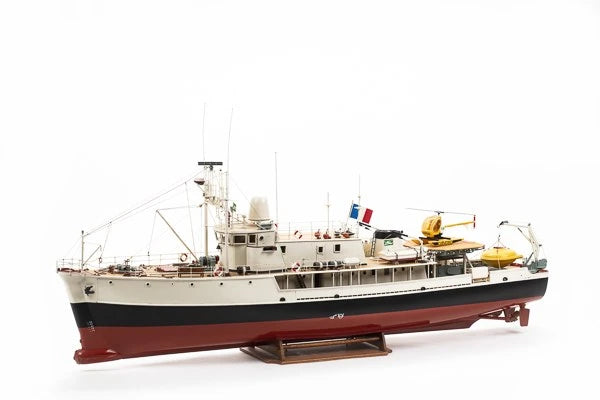 Billing Boats BB560 1:45 Calypso - plastic hull Kit 428340