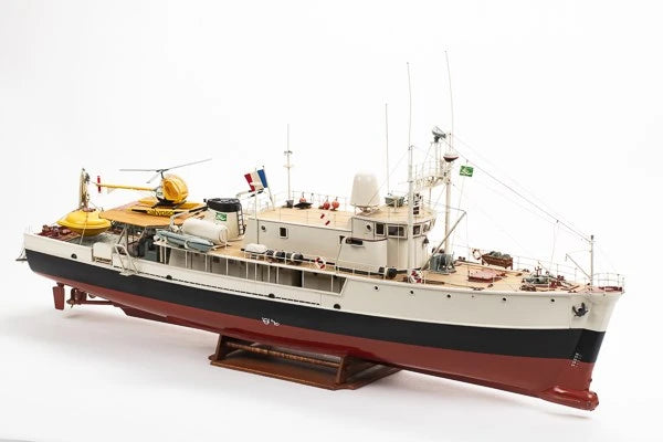 Billing Boats BB560 1:45 Calypso - plastic hull Kit 428340