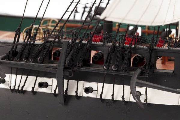 Billing Boats BB508 1:100 USS Constitution -Wooden hull Kit 439902