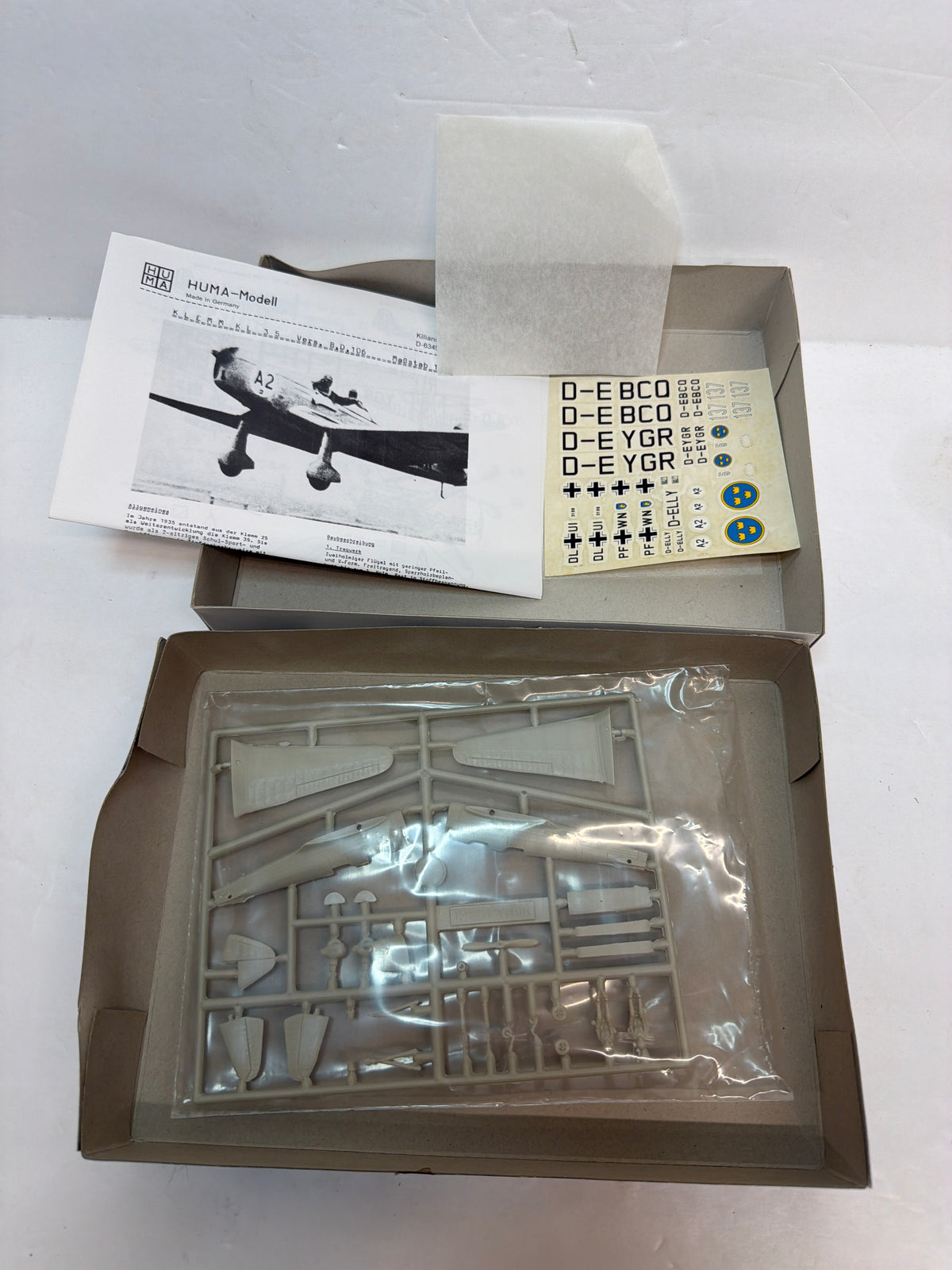 HUMA Modell Plastic kit 2501 Klemm Kl 35 Schul- und Sportflugzeug — 1:72