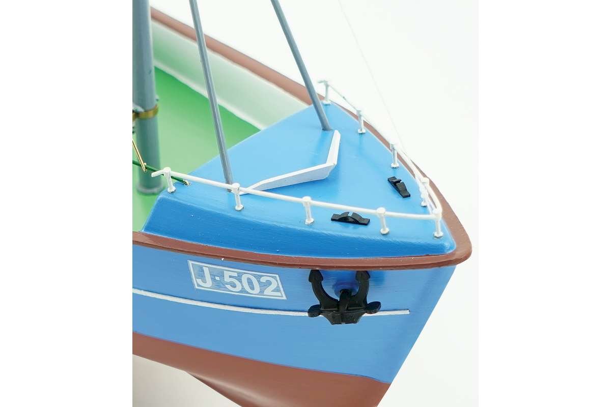Billing Boats 1:60 Progress Kit - plastic hull 461035 (B240)
