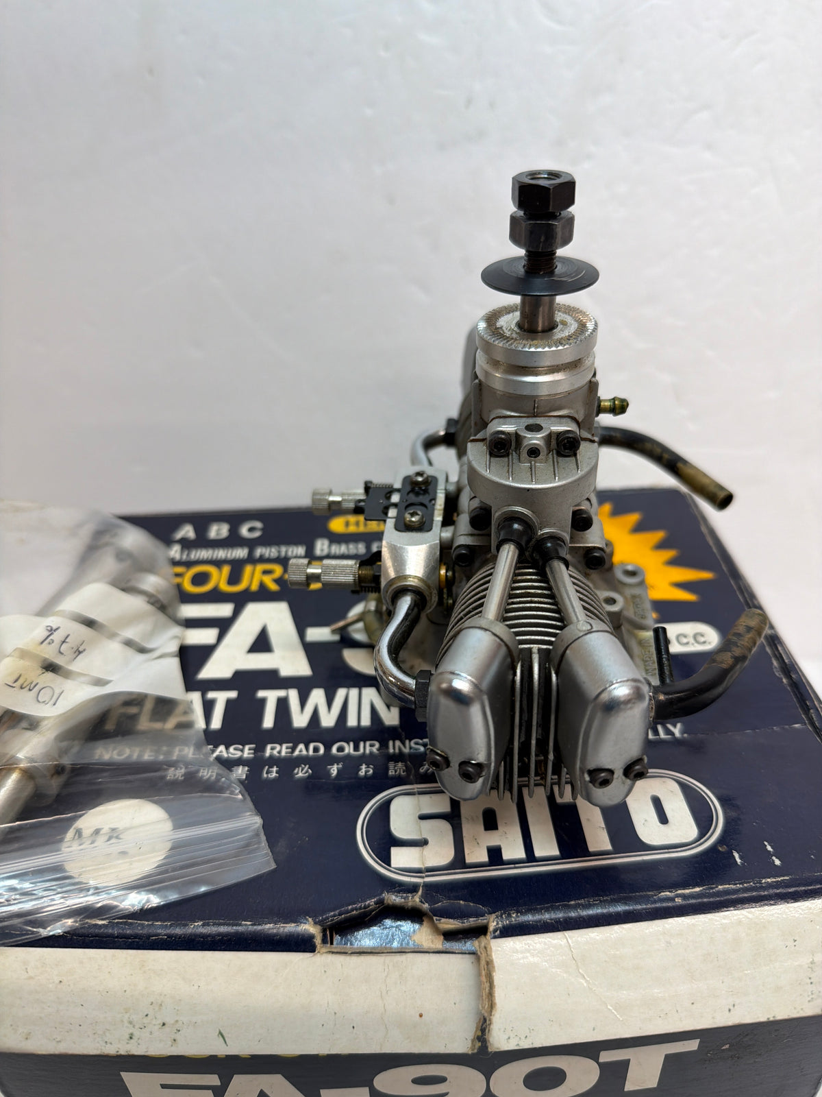 Saito FA-80T 4-Stroke Glow Engine R/C Aircraft Engine – Second hand in a 90 twin box