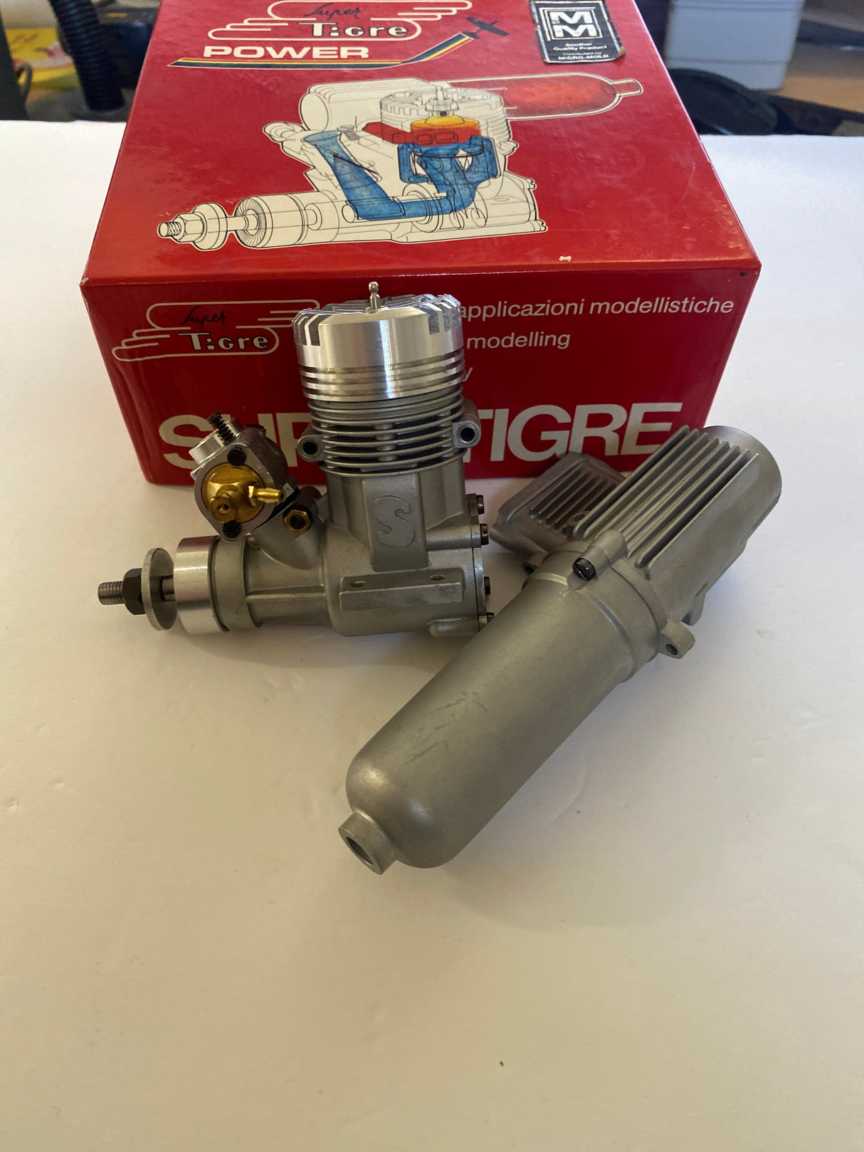 Second Hand Super Tigre S40 Ring wilth muffler - NEW - Boxed ENGINE