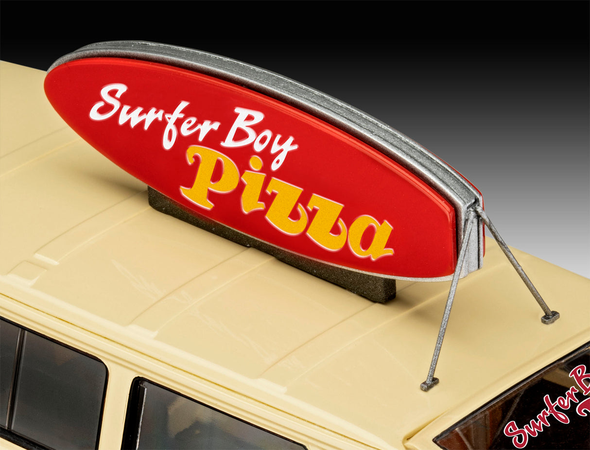 Revell 1/25 #07725"Stranger Things" VW T3 Argyle's Surfer Boy Pizza Van