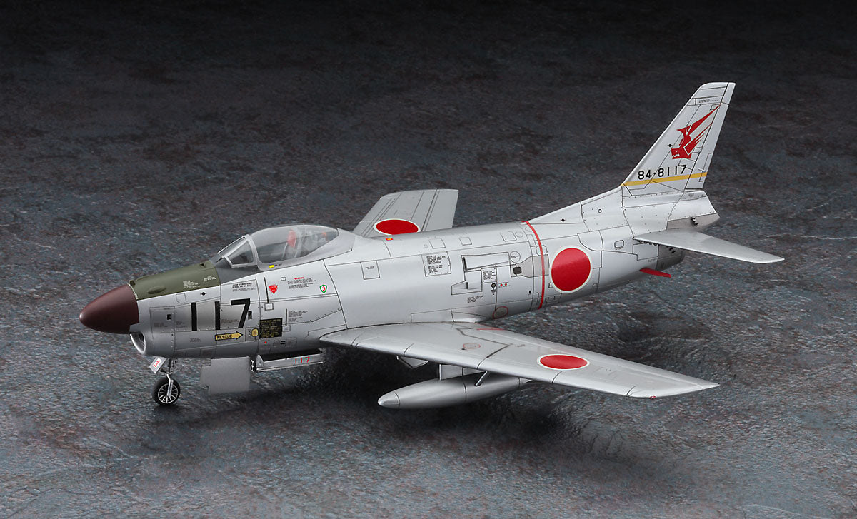 Hasegawa 1:72 F-86D Sabre Dog J.A.S.D.F. Kit HAE49