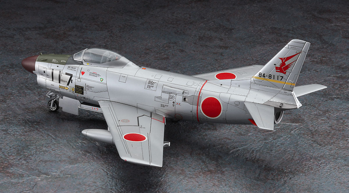 Hasegawa 1:72 F-86D Sabre Dog J.A.S.D.F. Kit HAE49