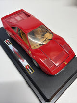 Bburago 1/24 Ferrari GTO 1984 red 0572 second hand as new