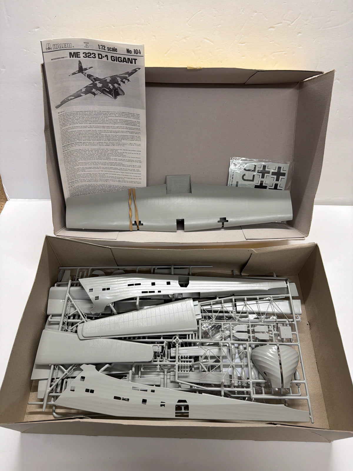 Italeri Messerschmitt ME-323 D-1 Gigant 1:72 Plastic Model Kit