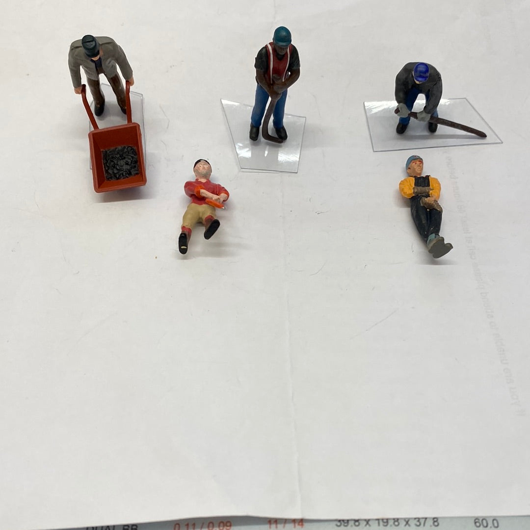 Scenic Accessories - Pack of 5 Assorted Workman Figures