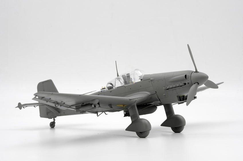 Border 1/35 Junkers JU87 D5 Stuka Kit BF-012