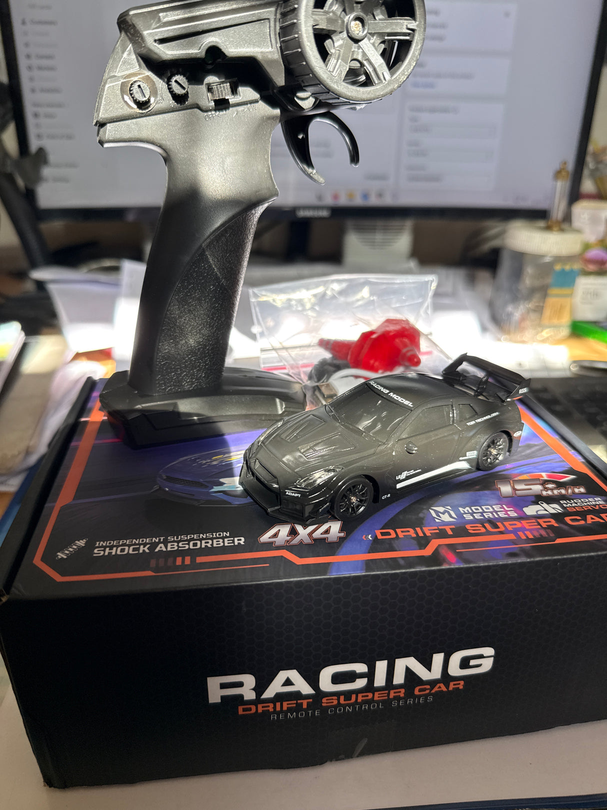 E-ZEE RC 1/43 LIGHTING 350Z 4WD DRIFT CAR WITH GYRO - BLACK