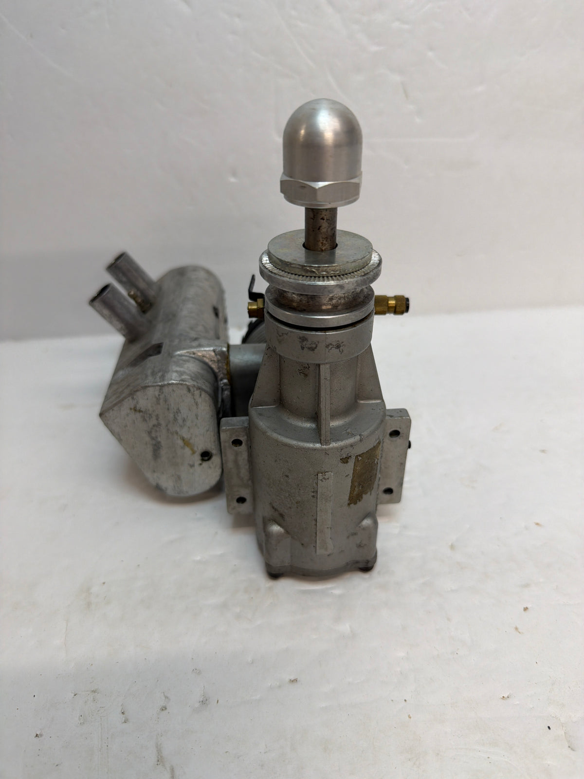 Irvine 120 2-Stroke Glow Engine R/C Aircraft Engine – Second hand (Box 162)