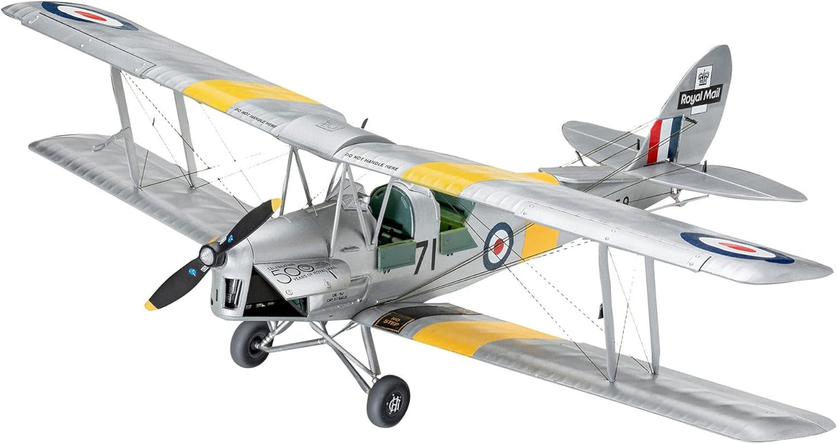 Revell 1/32 D.H. 82A Tiger Moth Kit 03827