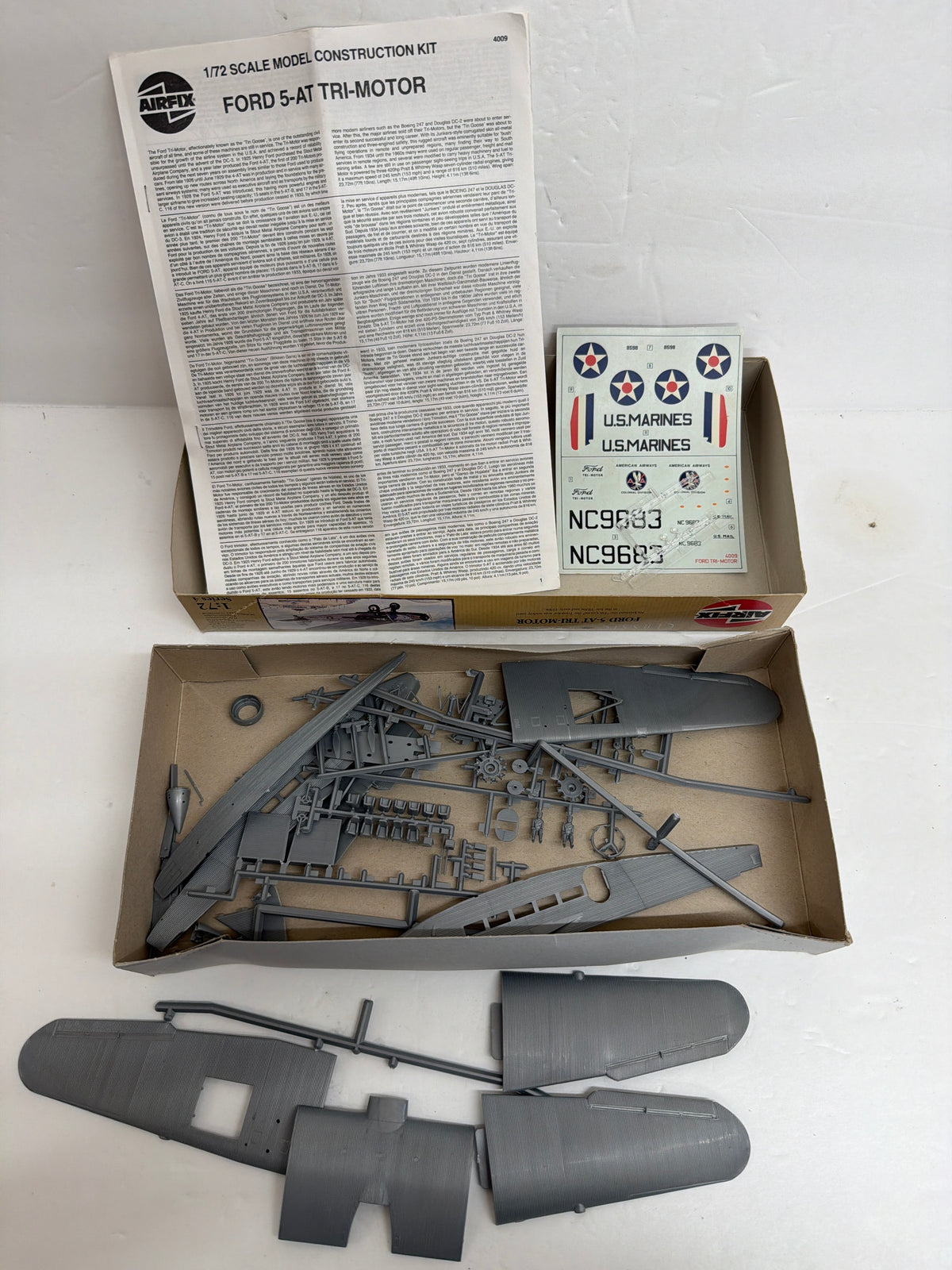 Airfix Plastic Model Kit Ford 5-AT Tri-Motor 1/72