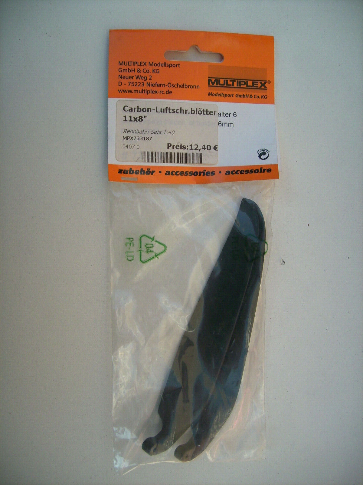 Multiplex Carb. Blades 11 x 8 Holder 6mm 733187