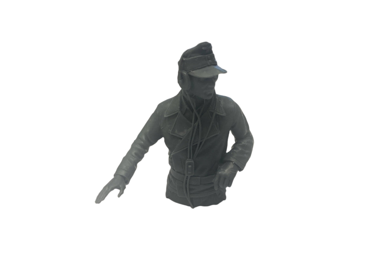 G5 1/16 Tank Figure - German - Right Hand Forward/Left Hand to waist