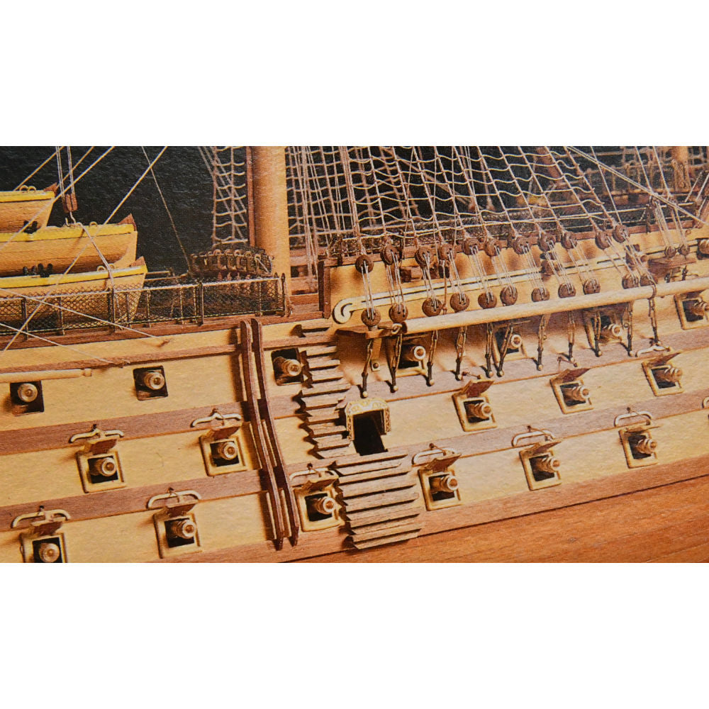 HMS Victory  1:98 scale