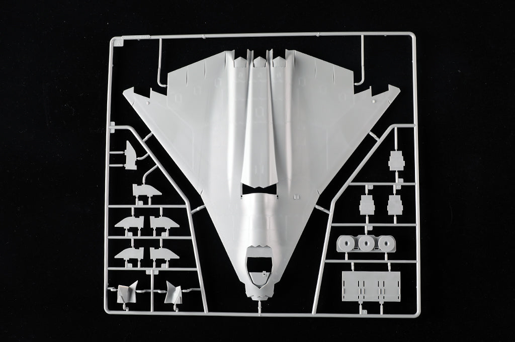 Trumpeter 1/72 Plaaf J-36 Prototype  01689