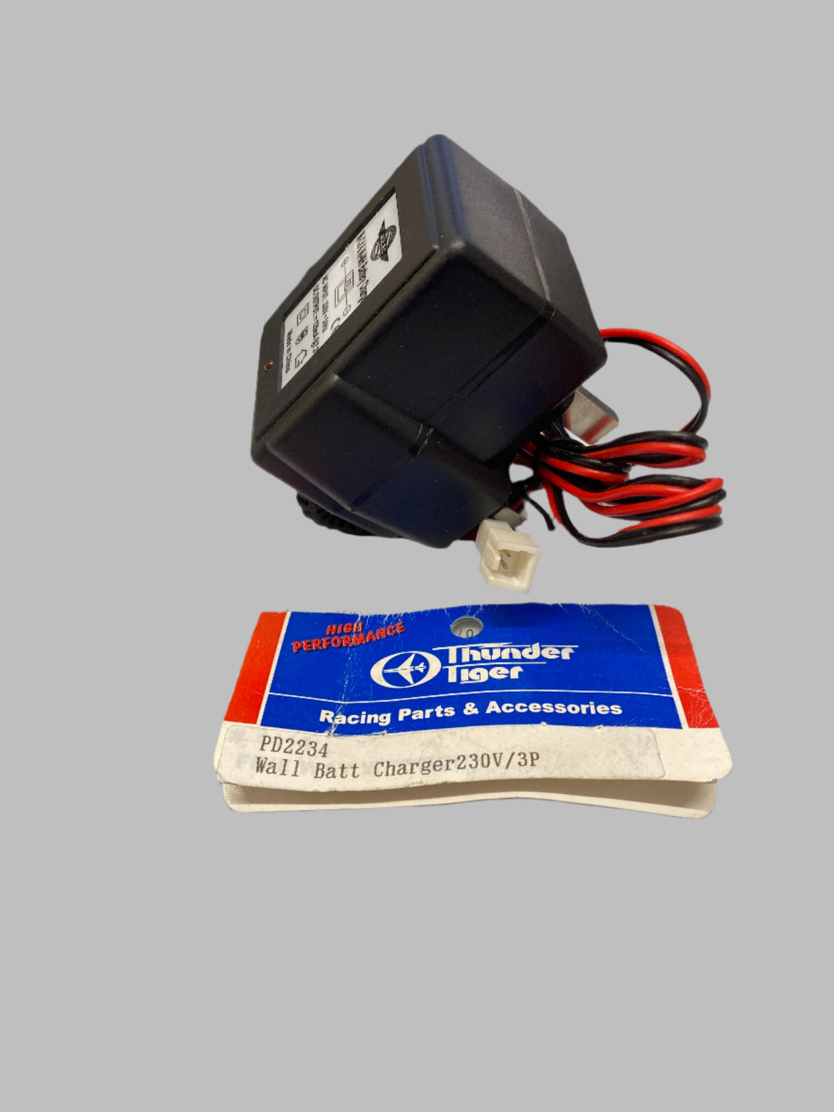 Thunder Tiger/Ace Mains Nimh Battery charger 230v/3P (Box 95)