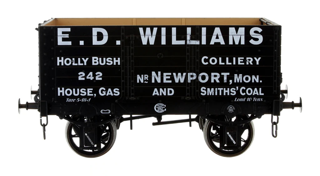 7 Plank 9 W/B Three Door E D Williams 242