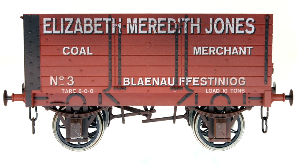 7 Plank 9 W/B Three Door Elizabeth Jones No 3 Weathered