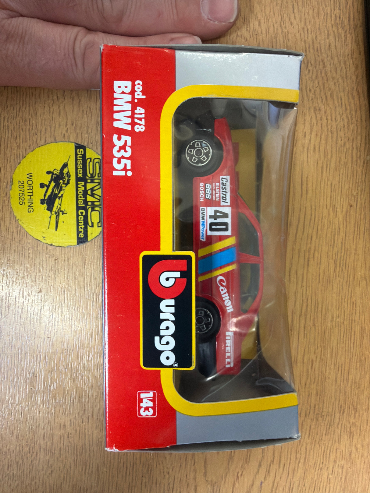 Bburago 1/43 BMW 535I Red 4178
