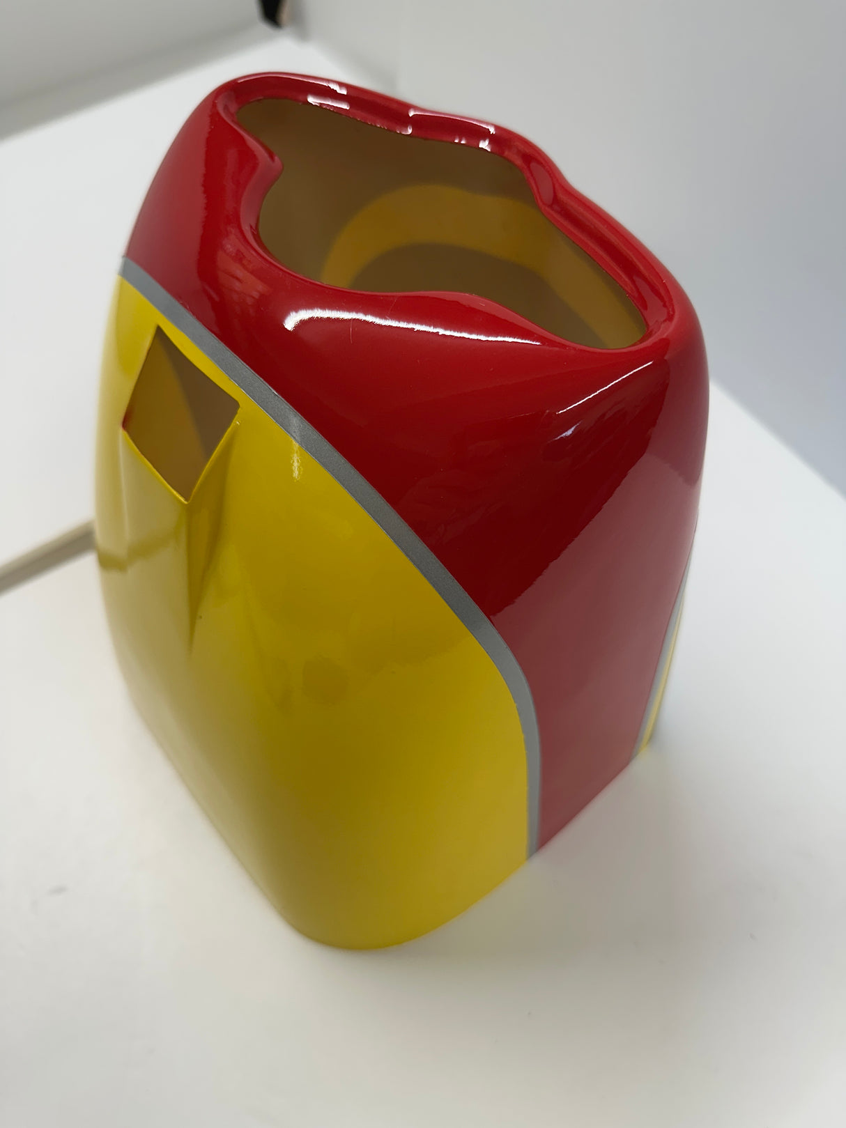 Extreme Flight Extra 300 70 Inch Cowl Red - Yellow