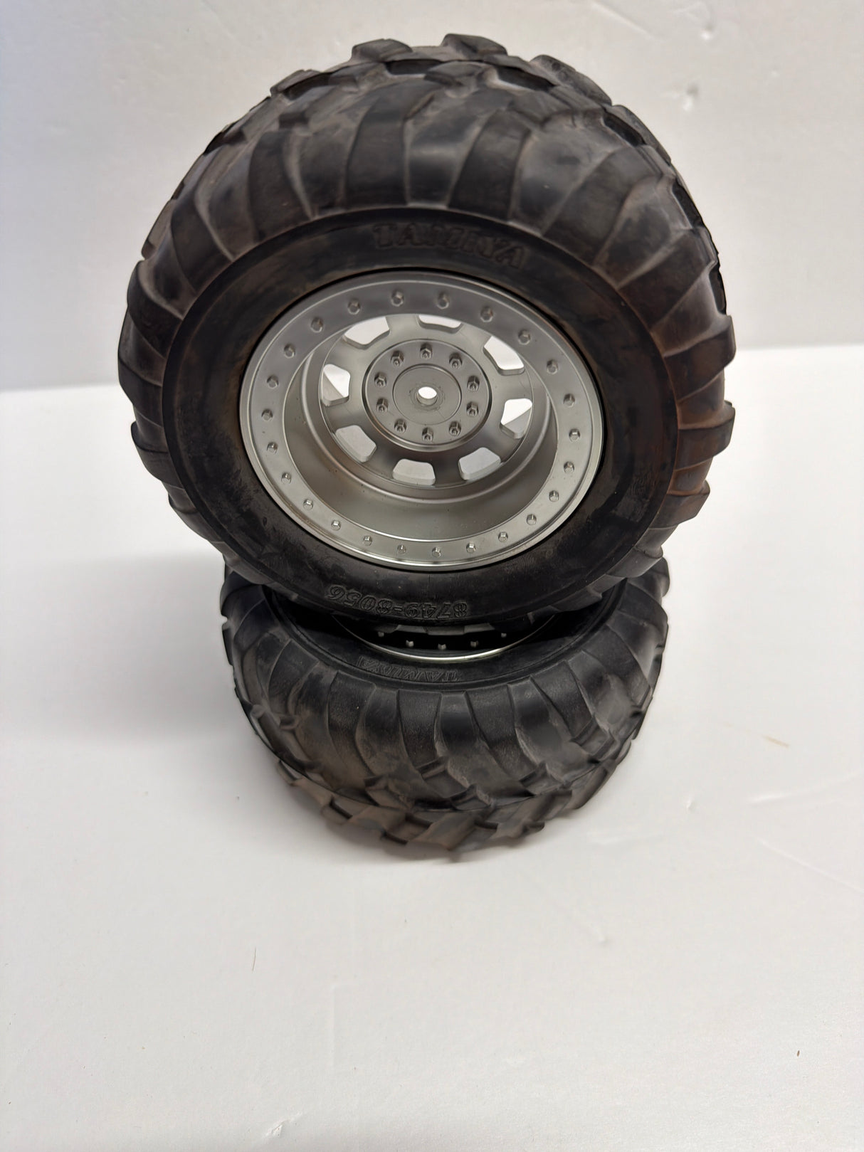 Tamiya Wheels and Tyres For Agrios & TXT-2 2x wheels tyres and foam