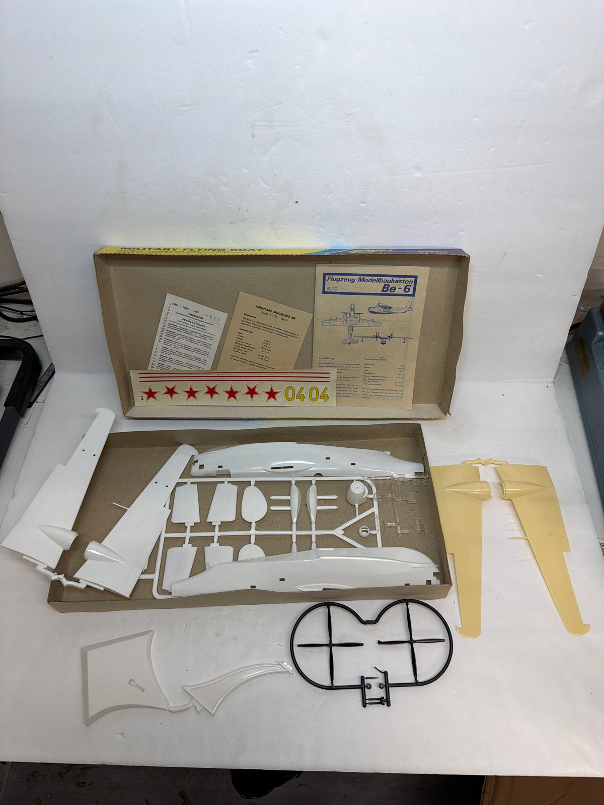 Playfix Kits (Playmakers) Military Flying Boat - scale 1:72