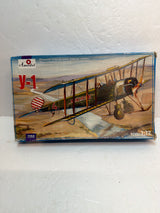 Y-1 / U-1 Soviet Training Biplane — Amodel 1/72 Plastic Model Kit Vintage