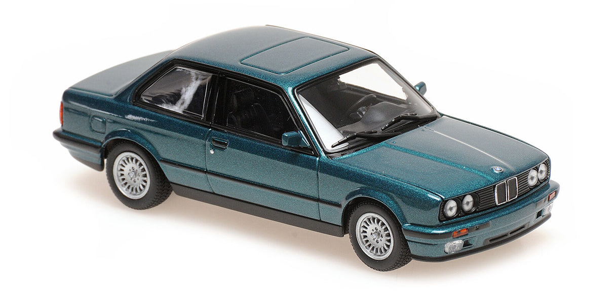 Maxichamps Die Cast Collectables - 1:43 1989 BMW 3-Series (E30) - Green Metallic