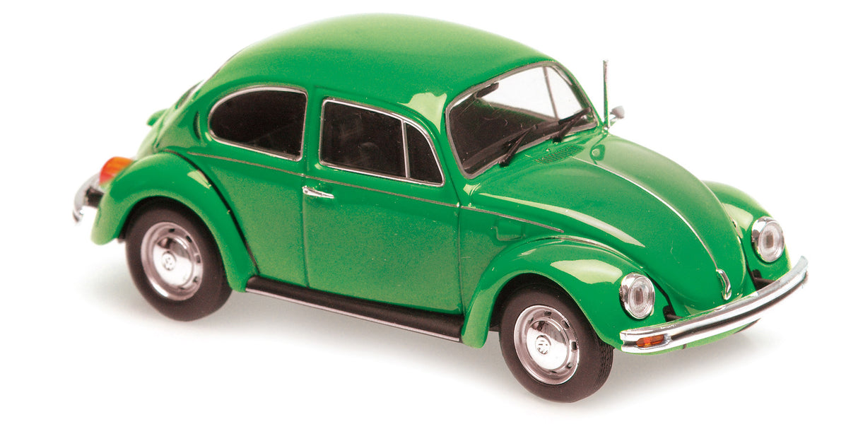 Maxichamps Die Cast Collectables - 1:43 1983 Volkswagen 1200L - Green