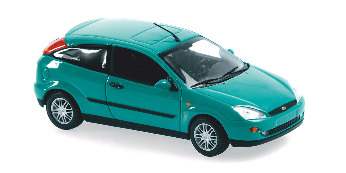 Maxichamps Die Cast Collectables - 1:43 1998 Ford Focus 2-Door - Green Metallic