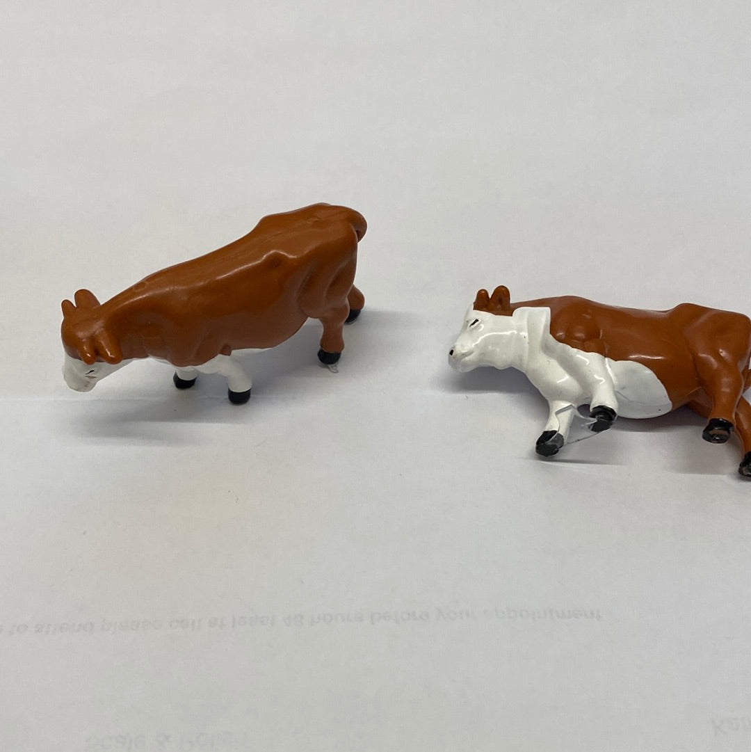 Copy of Scenic Accessories - Cows - Pack of 2