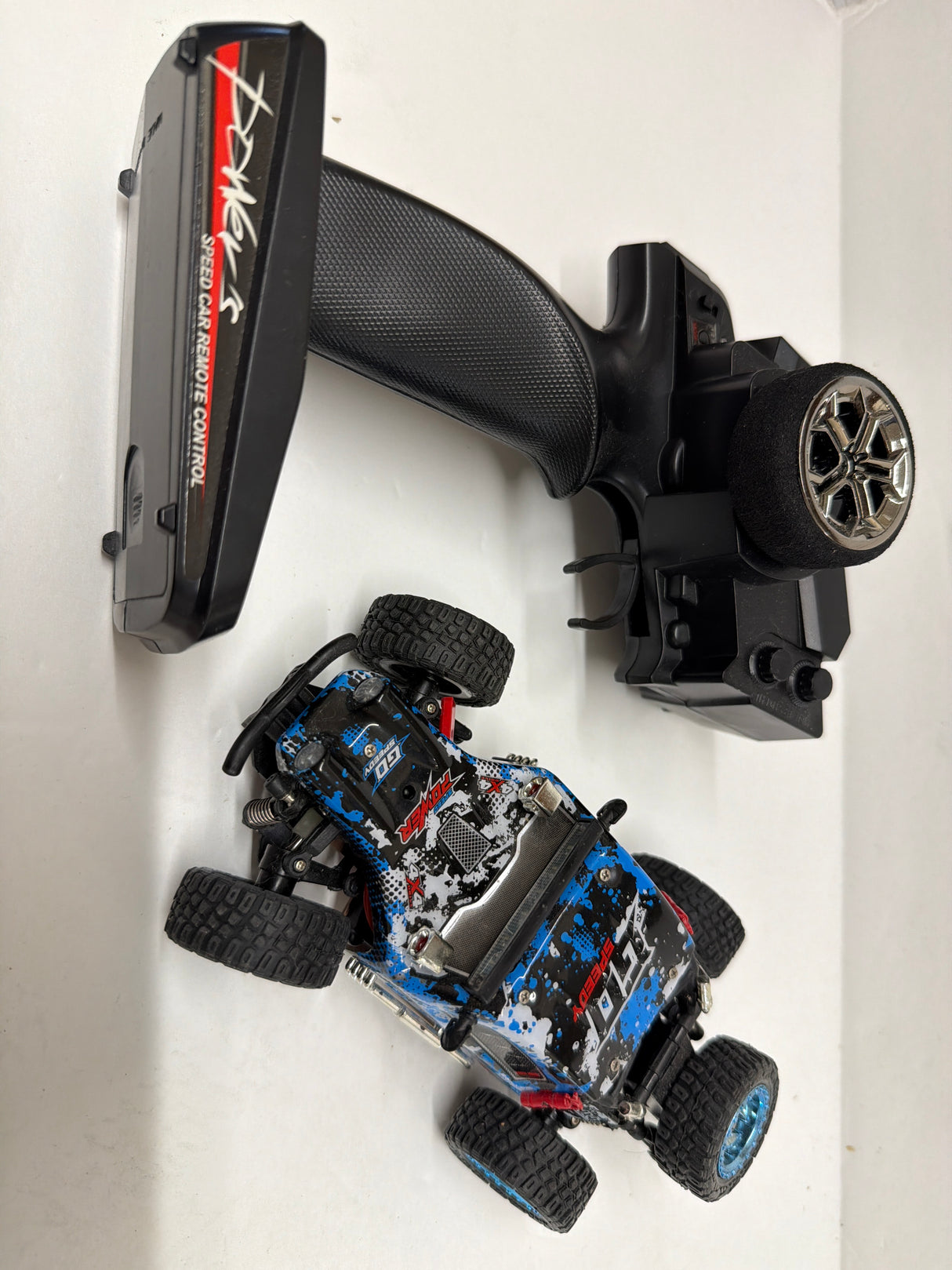 Second Hand WLtoys 284161 284010 1:28 4WD RC Car With LED Lights 30KM/H 2.4G Radio Remote Control Car