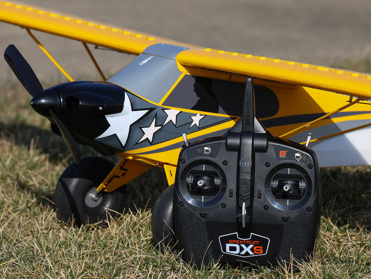 HobbyZone Carbon Cub S 2 1.3m Cleetus McFarland Special Edition BNF Ba - PRE ORDER - EXPECTED EARLY SEPTEMBER