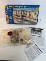 Revell Plastic aircraft kit Wright Flyer First Powered Flight 1:39 04576 Opened but complete