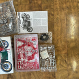 Vintage Tamiya 14019 1/12 Scale Mike Hailwood 900cc Replica Ducati Motorcycle Kit