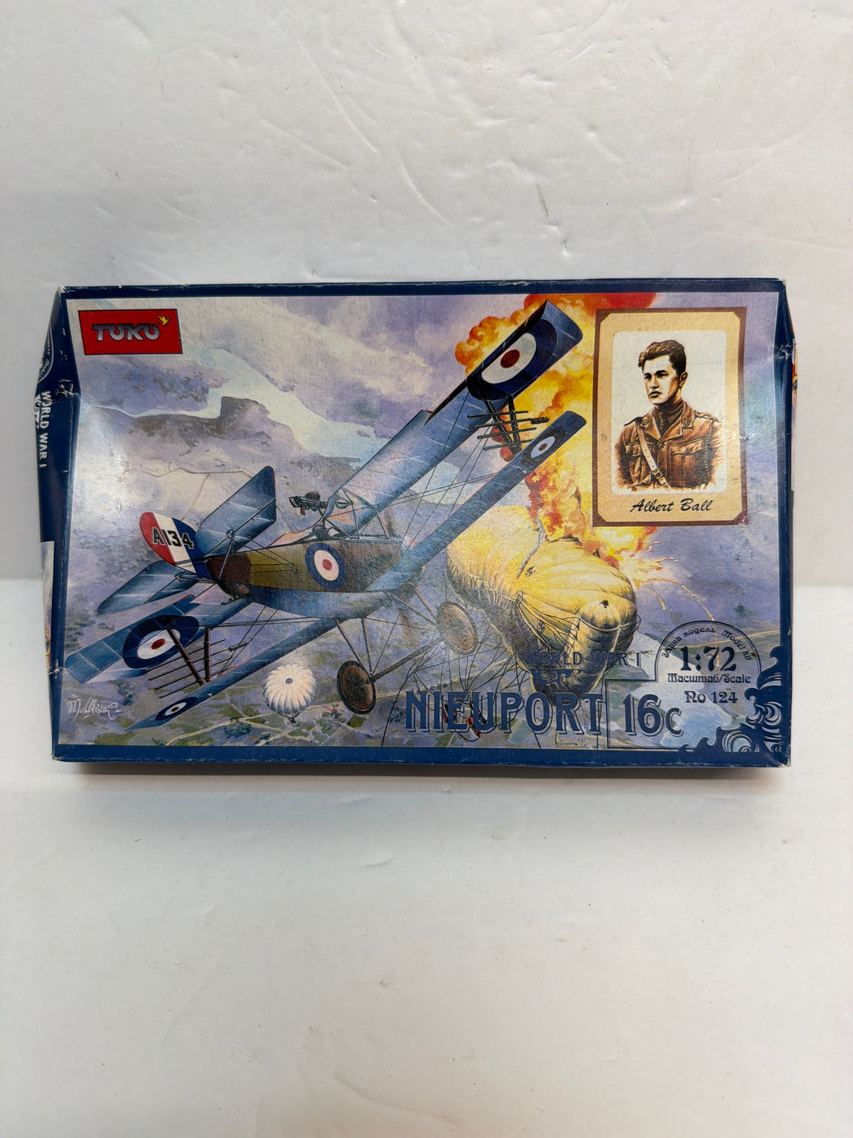 Toko 124 Nieuport 16 C.1 WWI Fighter — 1:72 Plastic model aircraft kit