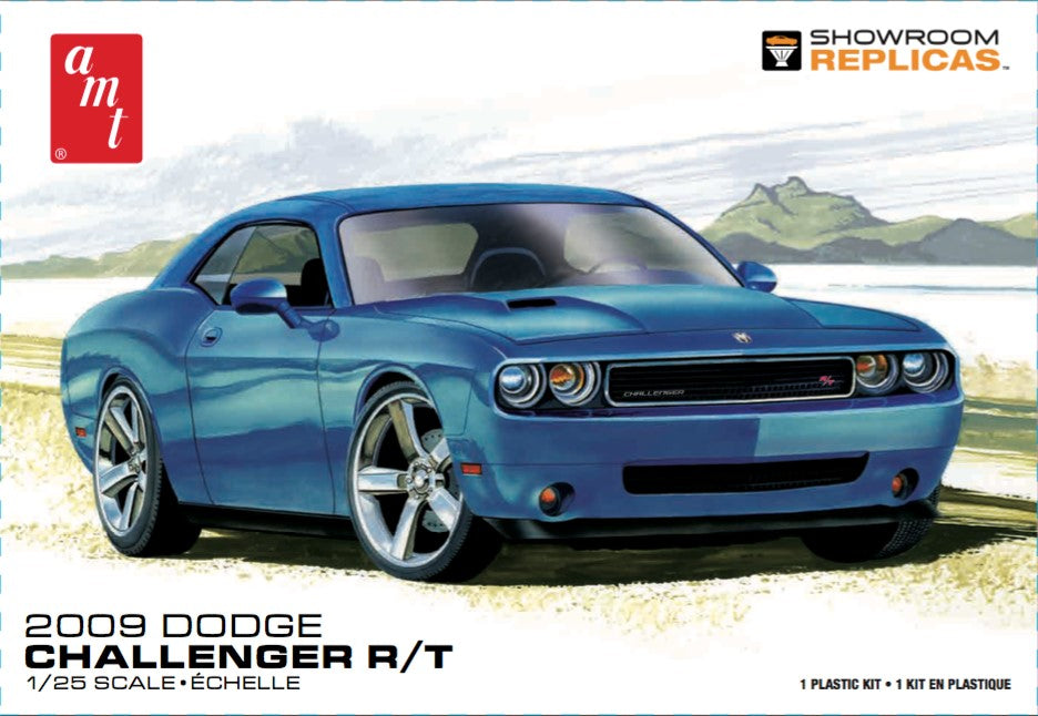 AMT Model Kits - 1:25 2009 Dodge Challenger R/T Kit