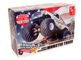 AMT Model Kits - 1:25 USA-1 Chevy Silverado Monster Truck Kit