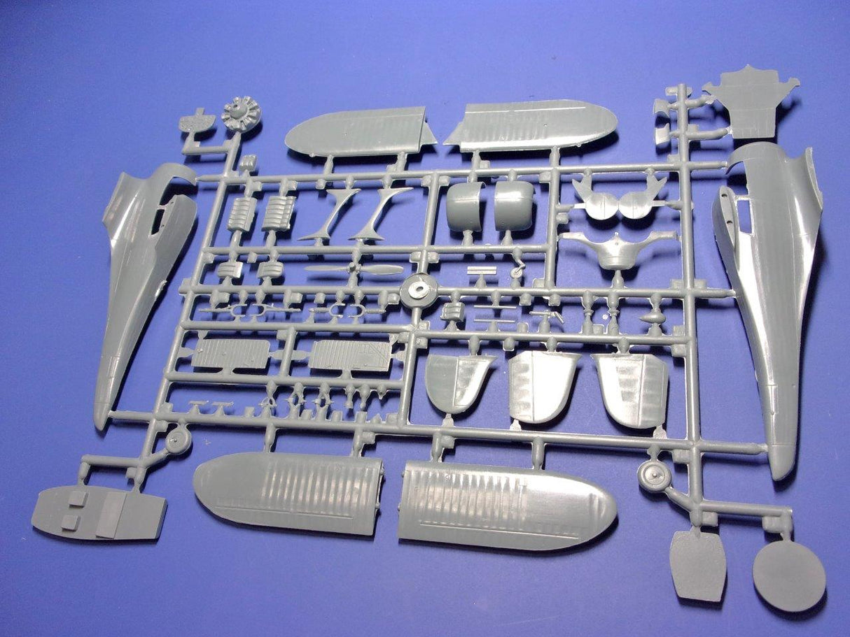 AZ Model 1/72 Beech SD-17S Staggerwing Floatplane kit with new CANOPY tool 7891