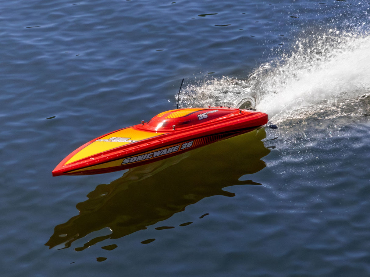 Pro Boat Sonicwake 36" V3 Self-Righting V-Hull Boat RTR - Red - Pre Order - Expected second week of December