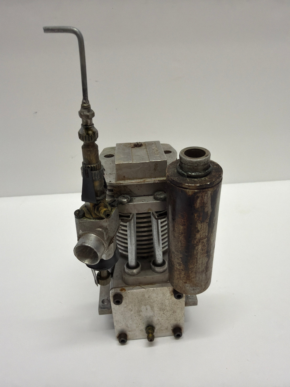 Second Hand engine Glow 4-stroke  Laser 90   (Box 63)