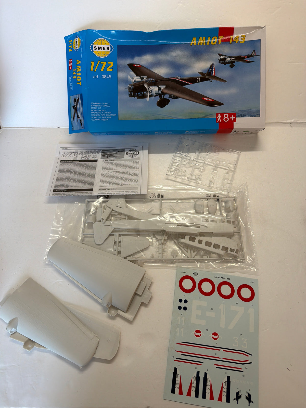 Smer Amiot 143 1:72 Plastic Model Kit