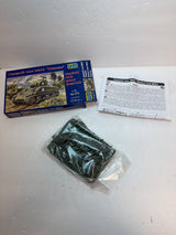 UM M4A3 Sherman Medium Tank 1/72 373 Plastic Model Kit Vintage