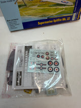 Admiral Supermarine Spitfire Mk.22 1/72 ADM7202 Plastic Model Kit Vintage