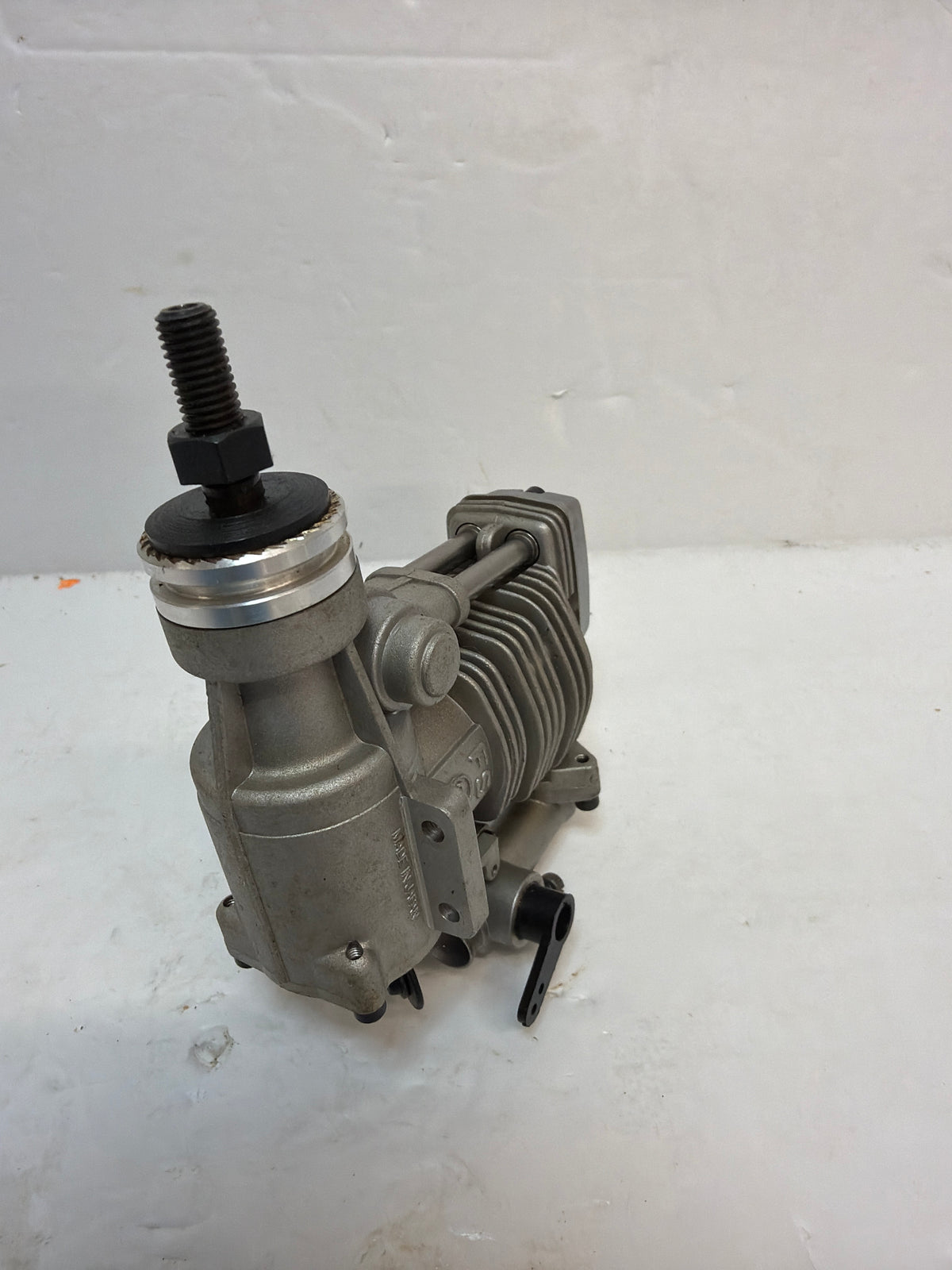 OS 20 FS 4-Stroke Glow Engine R/C Aircraft Engine – Like new Second hand (Box 162)