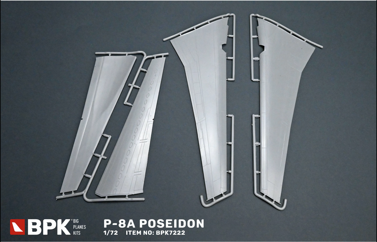 BIG PLANE KITS 1/72 Boeing P-8A Poseidon with decals for RAN and USN BPK7222