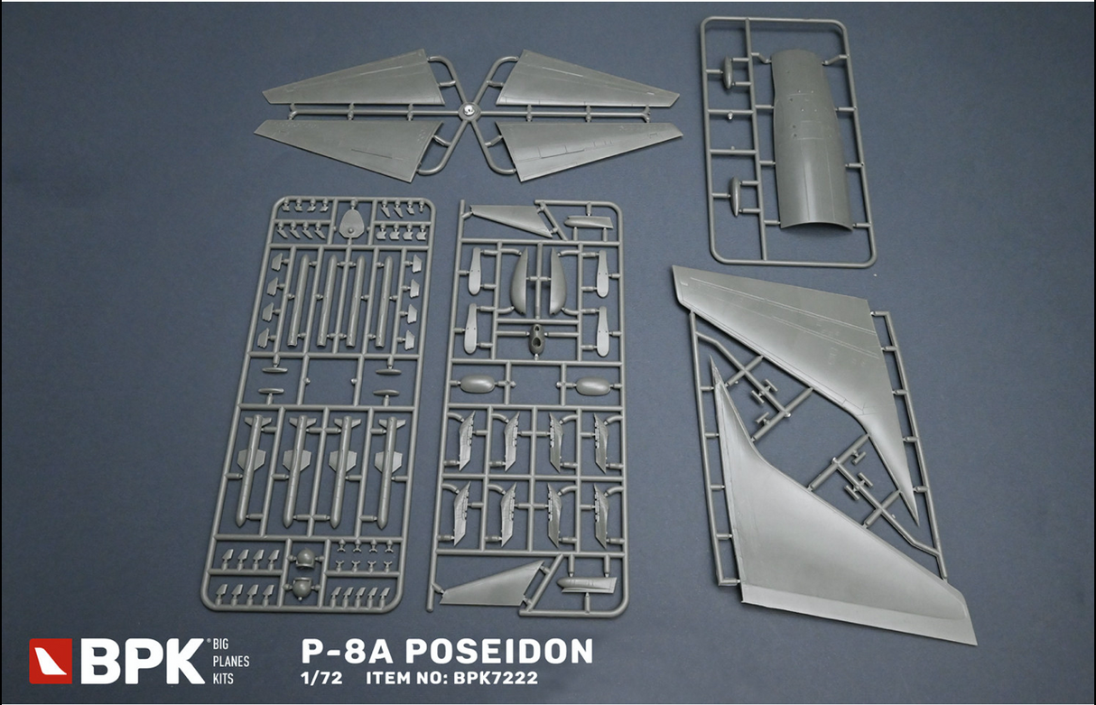 BIG PLANE KITS 1/72 Boeing P-8A Poseidon with decals for RAN and USN BPK7222